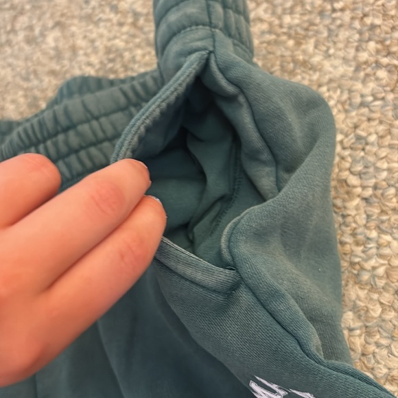 NWOT Champion Green Sweatpants with Elastic Waistband - Picture 6 of 11
